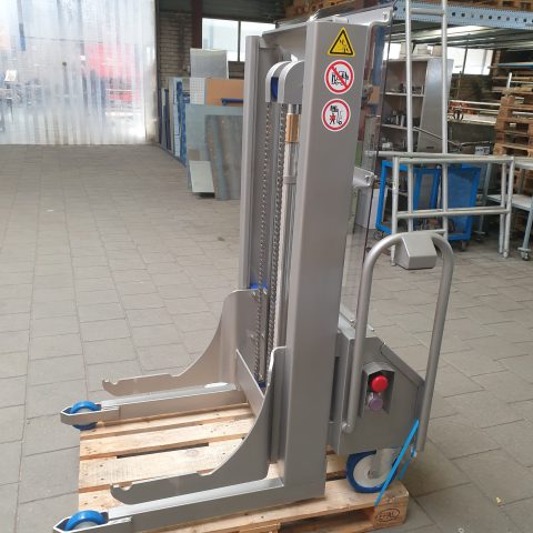 Machines in stock